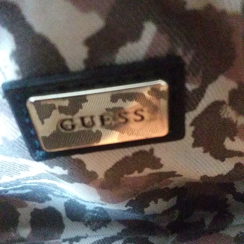 Guess crossbody convertible black and white bag small - Picture 8 of 16